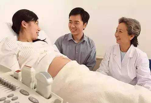 广州助孕网哪家好点，广州哪家医院长鼻矫正手术做得好?